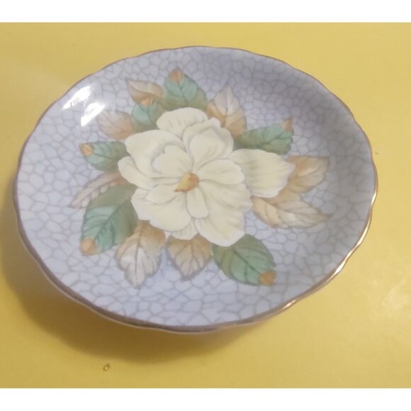 Vintage Tuscan England Gardenia Hand Painted Teacup and Saucer - Picture 5 of 14